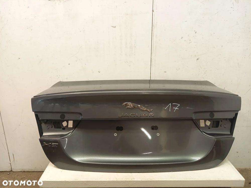 Jaguar XE R S X760 760 klapa tylna tył + dokladka spoiler na klape - 1