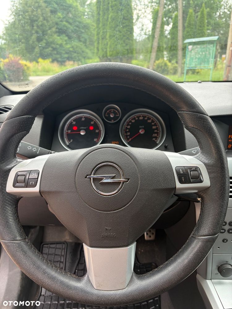 Opel Astra 1.7 CDTI Enjoy - 9