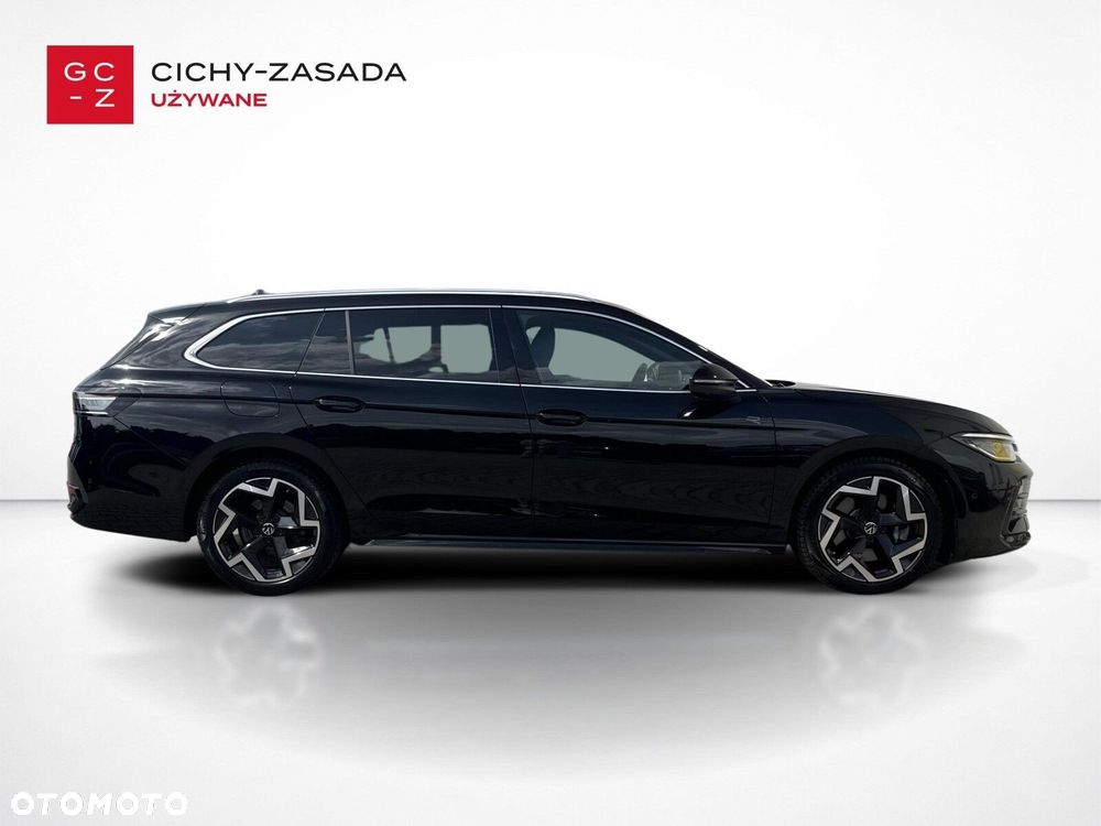 Volkswagen Passat Variant 2.0 TDI SCR 4Mot R-Line DSG - 6