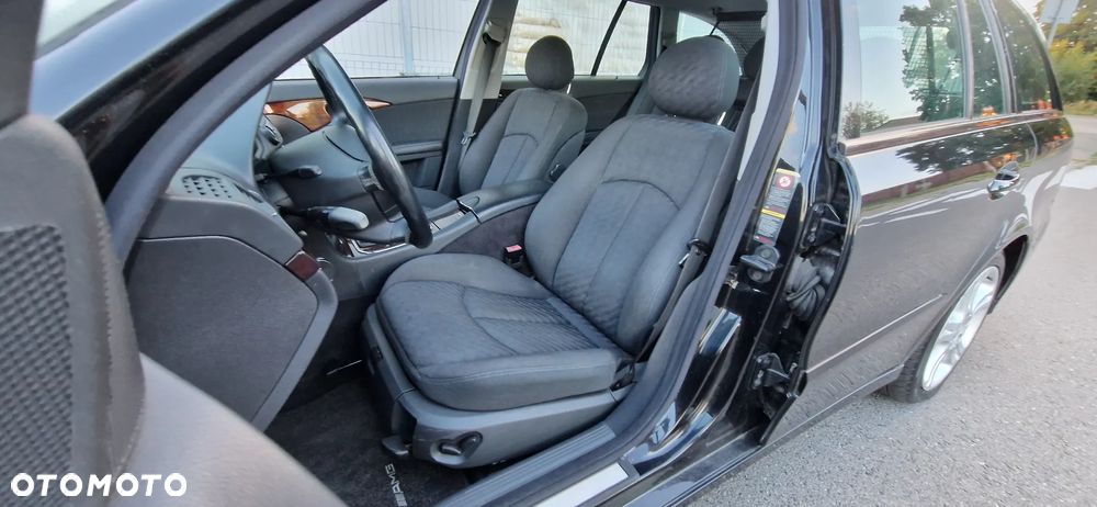 Mercedes-Benz Klasa E 200 Kompressor T Elegance - 8