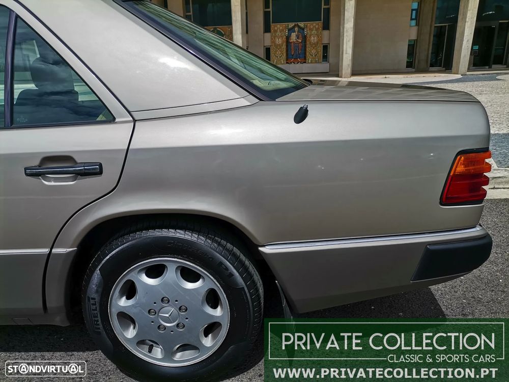 Mercedes-Benz E 280 - 44