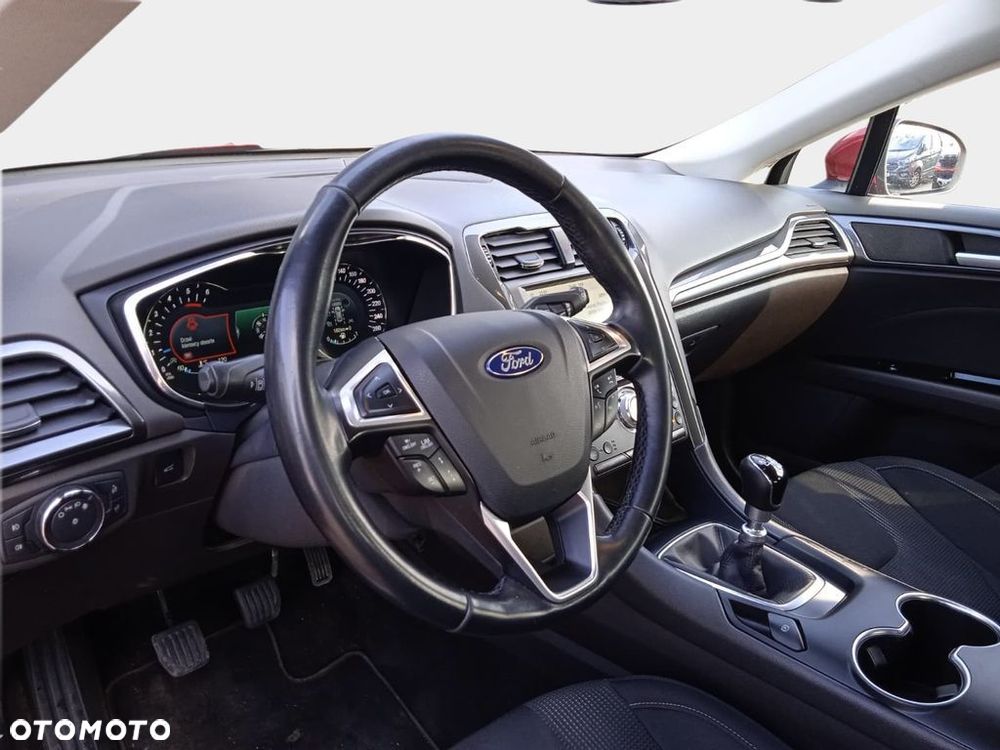 Ford Mondeo 2.0 EcoBlue Titanium - 14