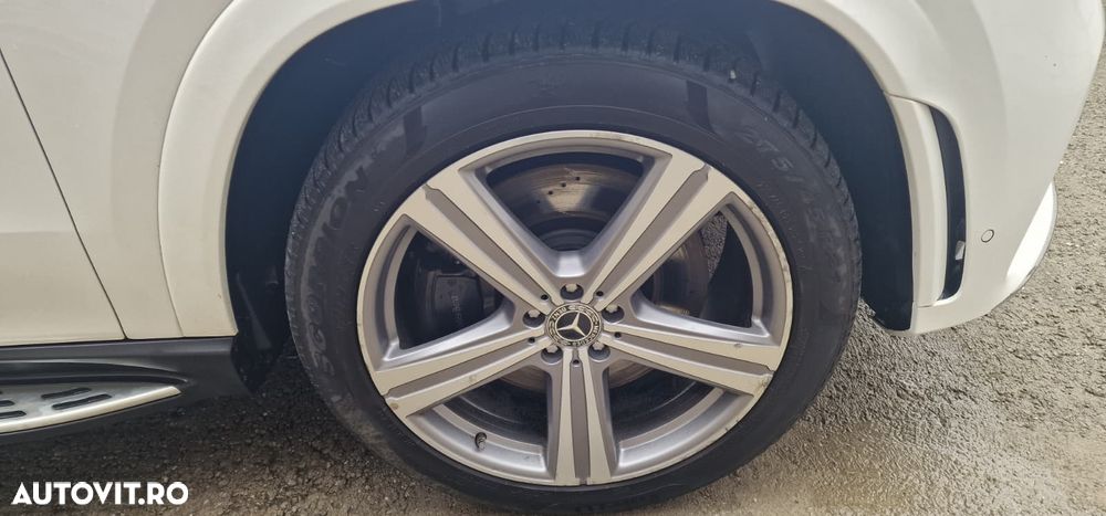 Mercedes-Benz GLE - 14