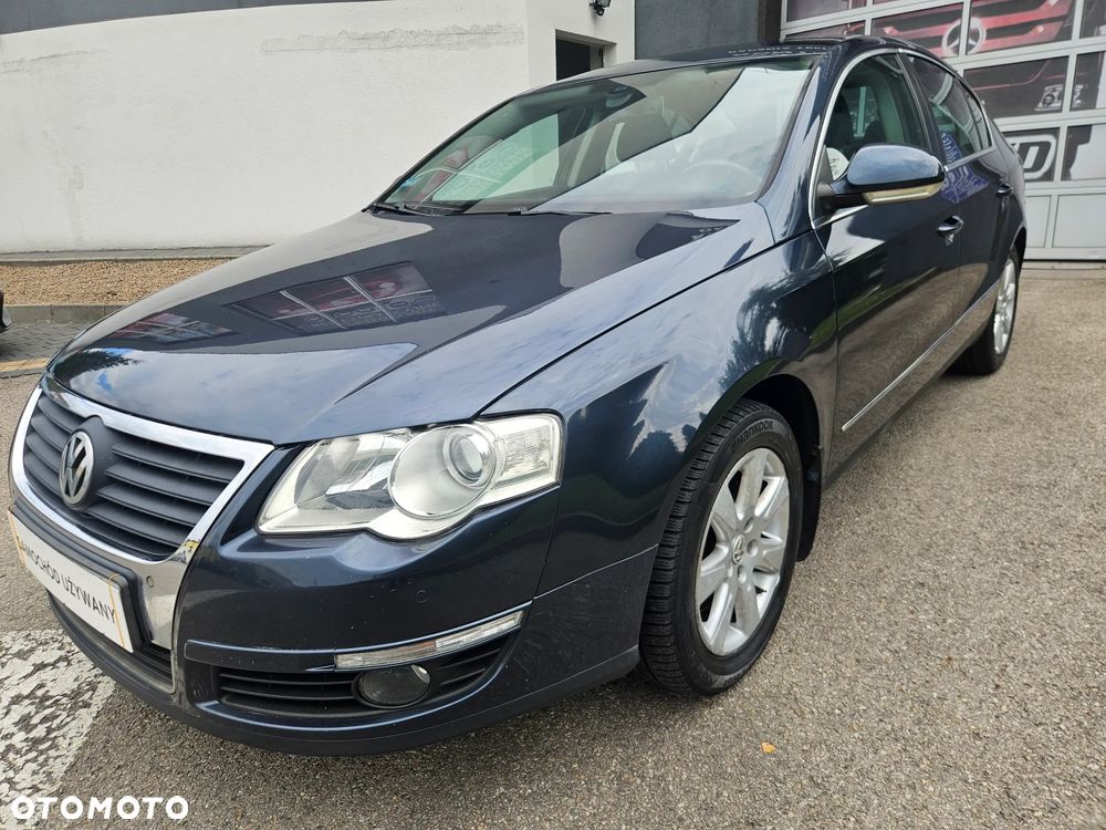 Volkswagen Passat 1.9 TDI Comfortline - 4