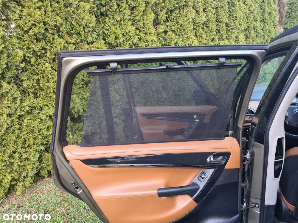 Citroën C4 Grand Picasso 2.0 HDi Exclusive - 14