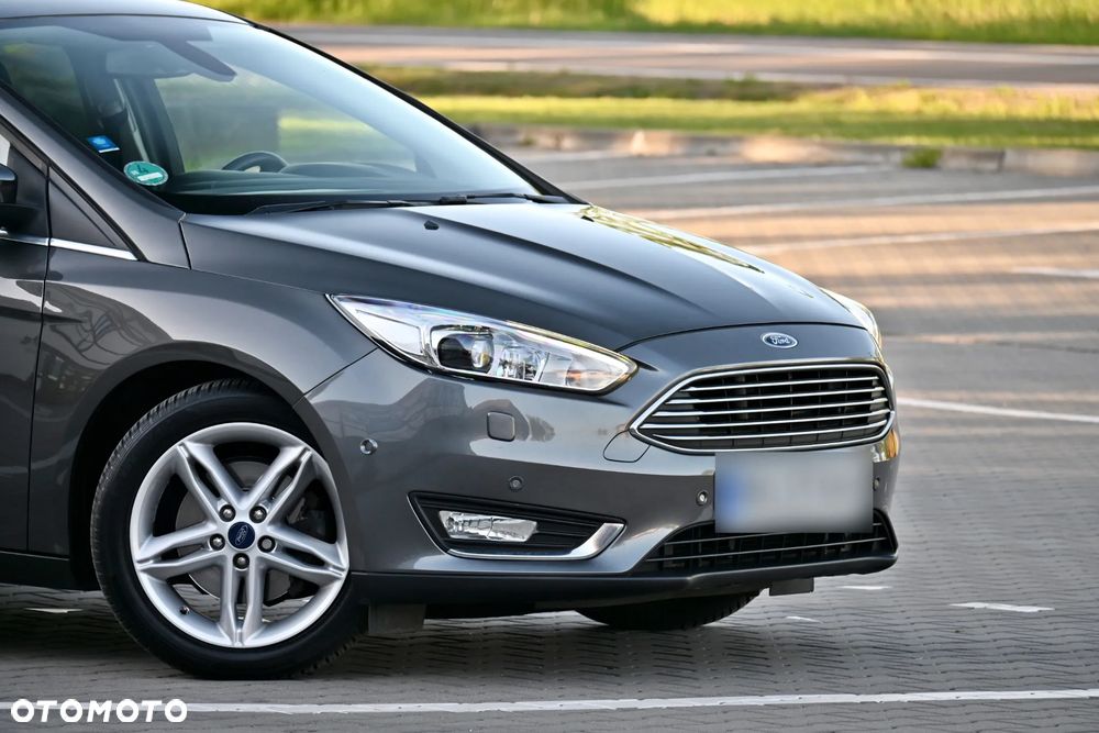 Ford Focus 1.5 EcoBoost Titanium - 9