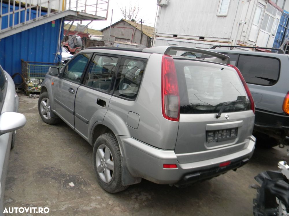 Dezmembrari Nissan X-TRAIL (T30) (2001-2007) 2.2 Di 4x4 Motorina - 3