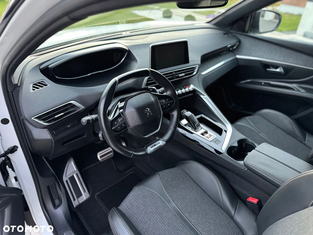 Peugeot 3008 - 26