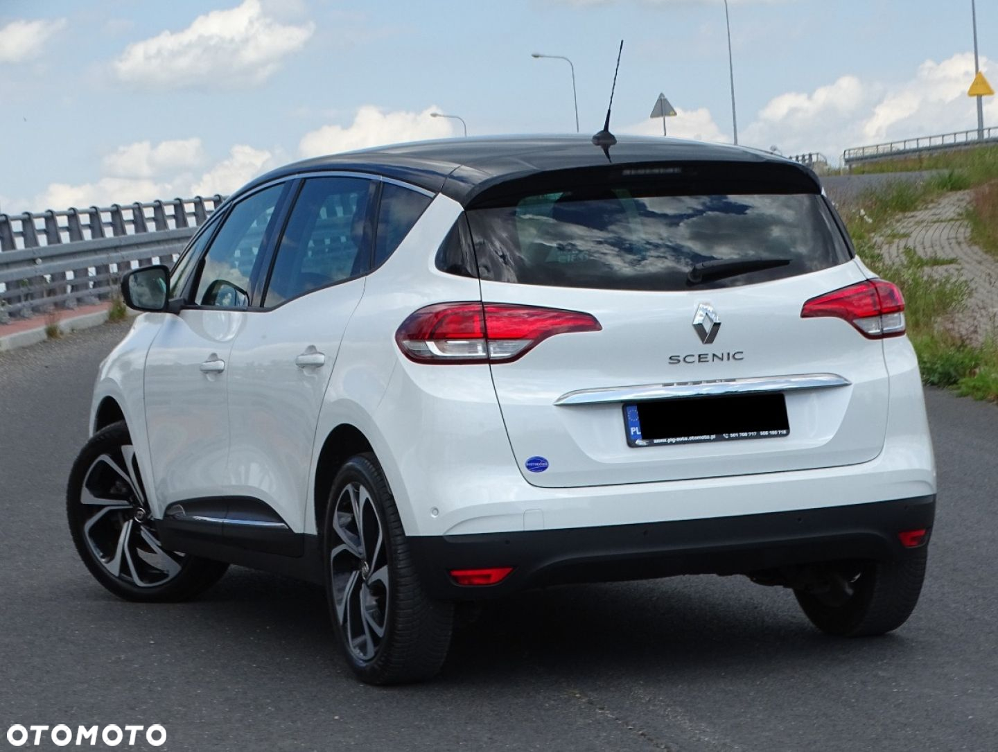 Renault Scenic - 3