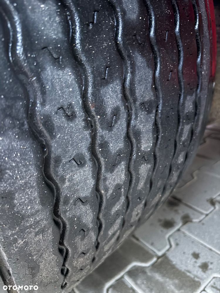 Wielton Mega SAF BDE Oś Podnoszona - 26