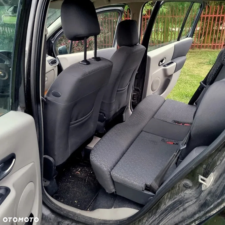 Renault Modus 1.6 16V Privilege - 7
