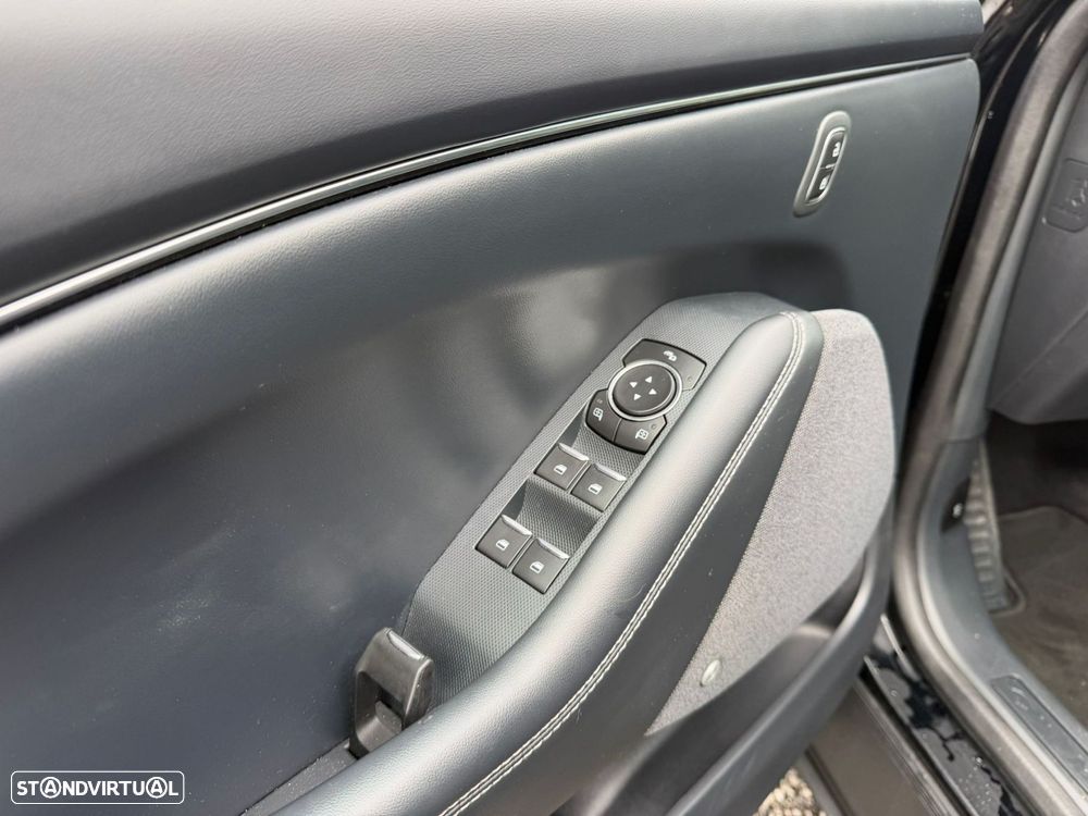 Ford Mustang Mach-E Standard - 29