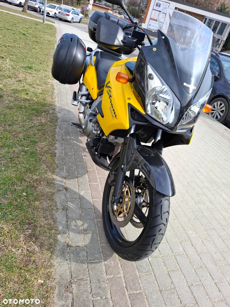 Suzuki V-STROM - 11