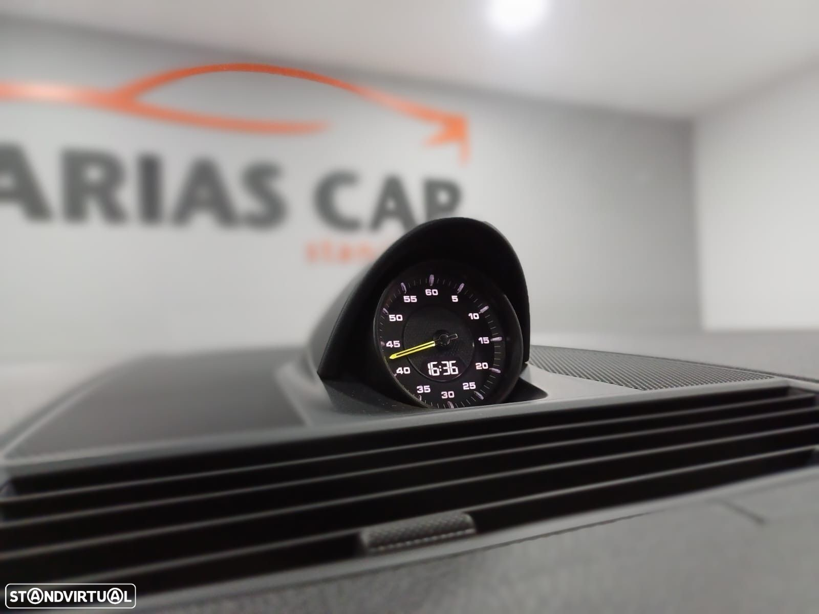 Porsche Panamera - 22