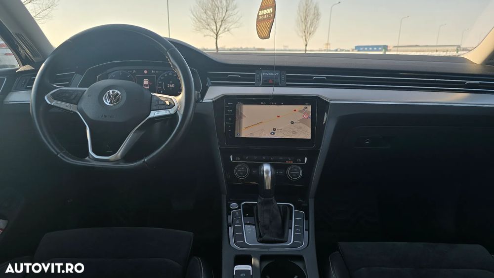 Volkswagen Passat 2.0 TDI DSG Highline - 14