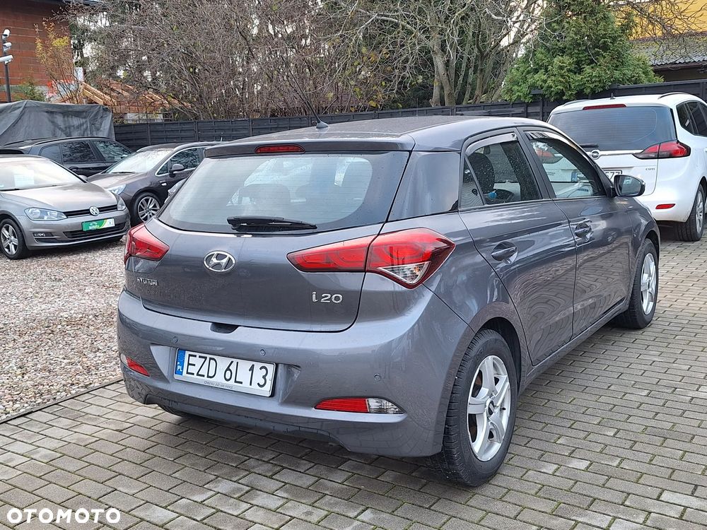Hyundai i20 1.2 Elegant - 4