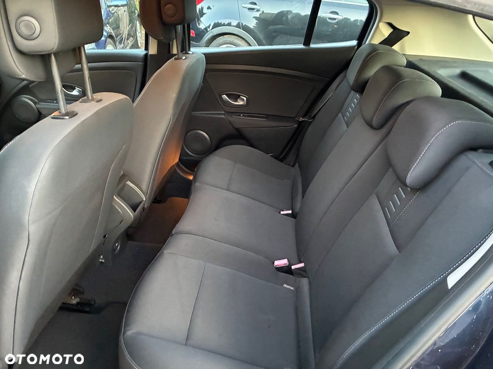 Renault Megane 1.6 16V 110 Expression - 9