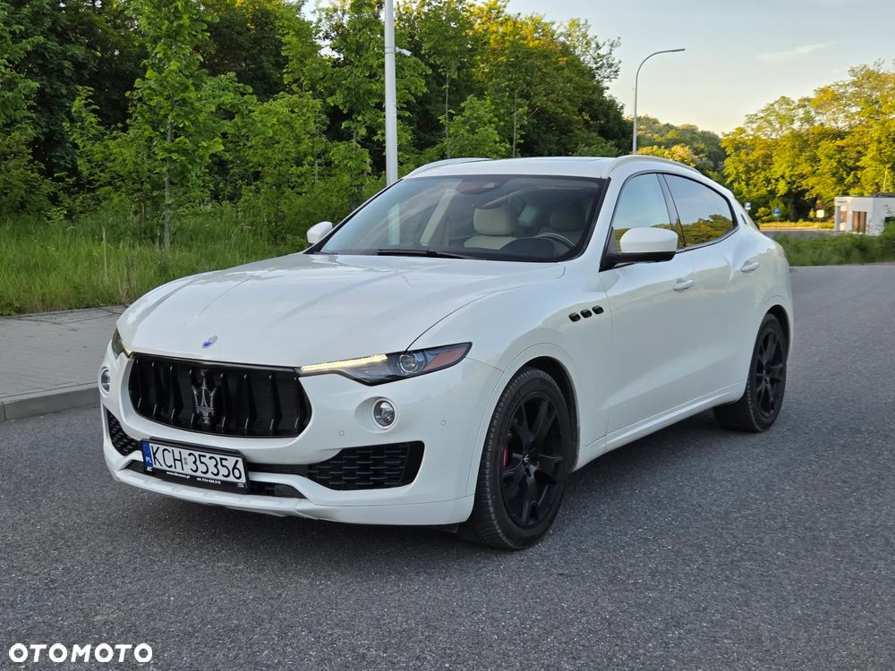 Maserati Levante Q4 - 1