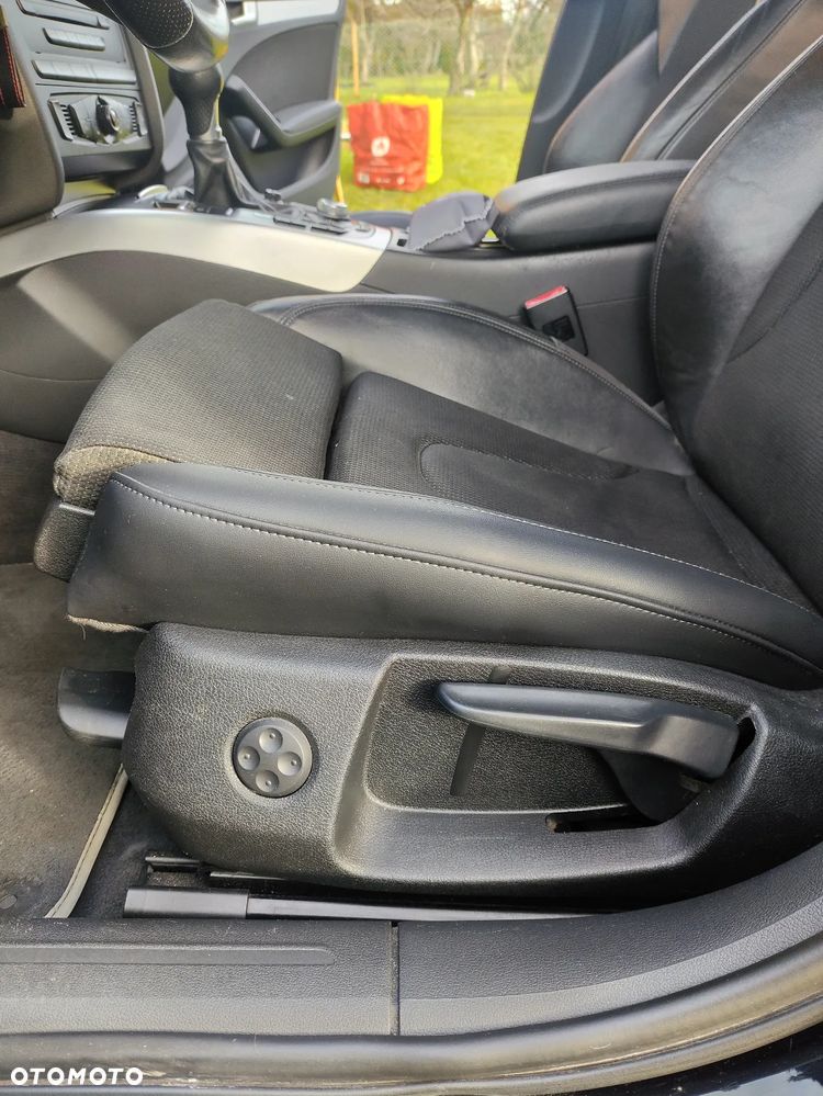 Audi A4 Avant 2.0 TDI DPF S line Sportpaket - 8