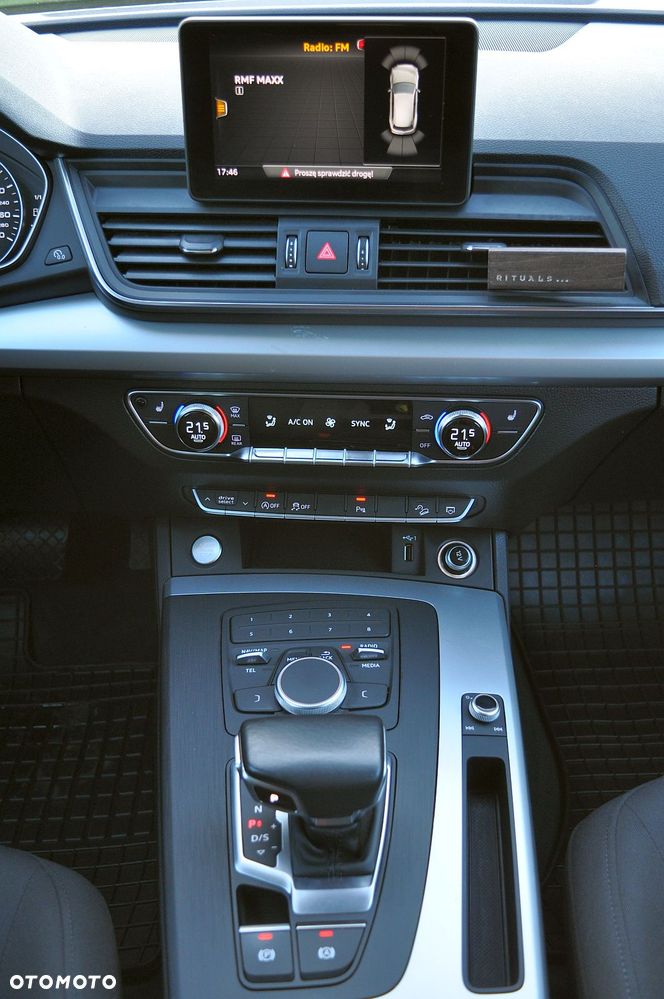 Audi Q5 35 TDI Quattro Sport S tronic - 22