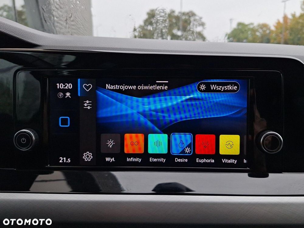 Volkswagen Golf VIII 2.0 TDI Life - 17