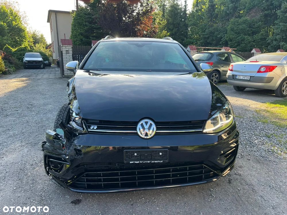 Volkswagen Golf R 4Motion (BlueMotion Technology) DSG - 2