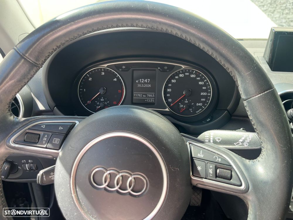 Audi A1 Sportback 1.4 TDI Design - 6