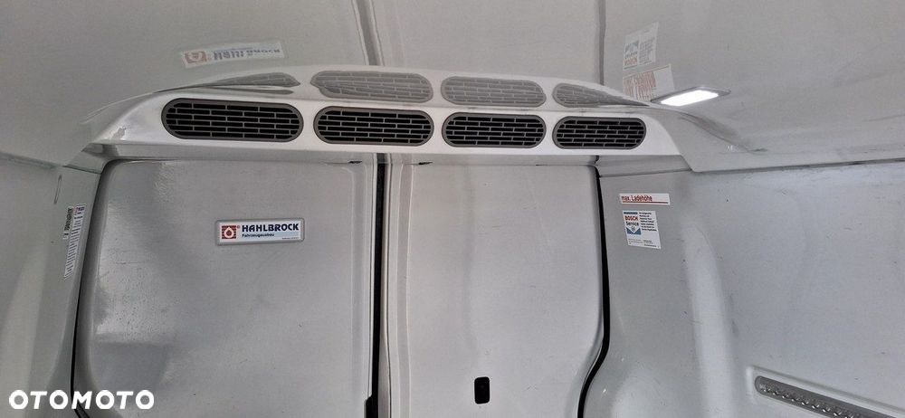 Volkswagen Transporter - 20