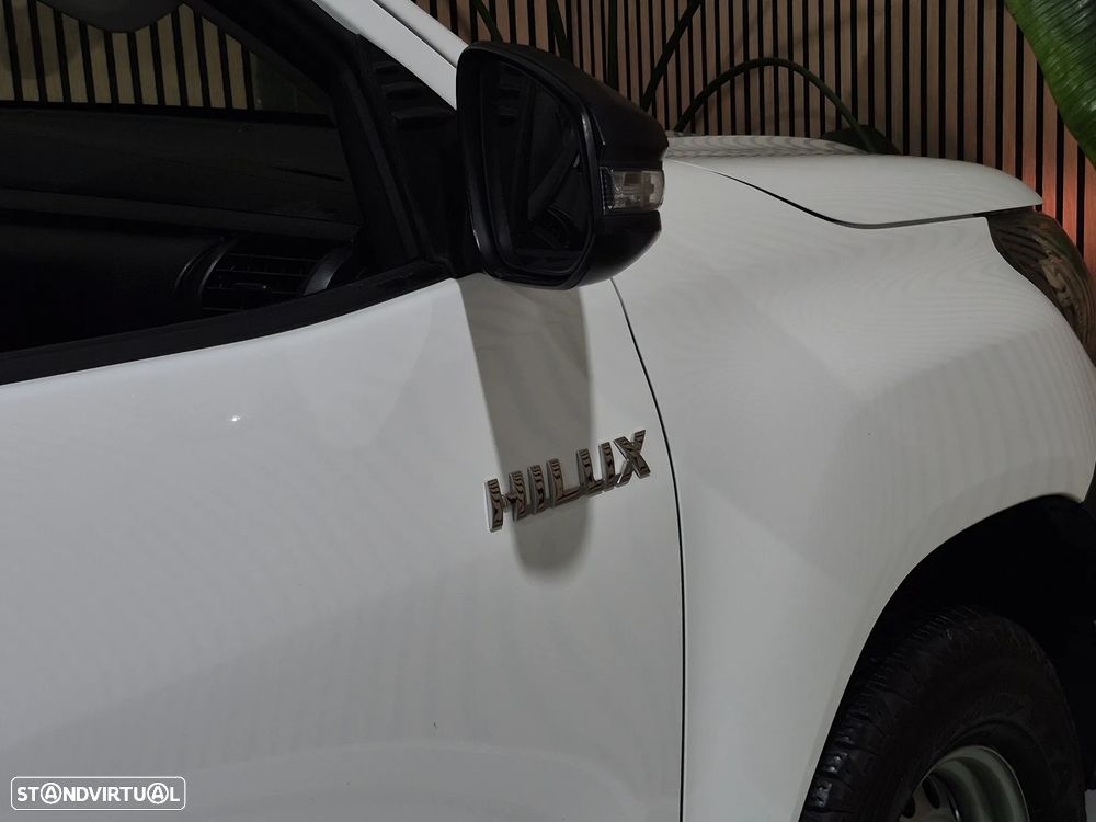 Toyota Hilux 2.4D-4D - 2018 - 137.000KM | GARANTIA | NACIONAL - 3 LUG - 11