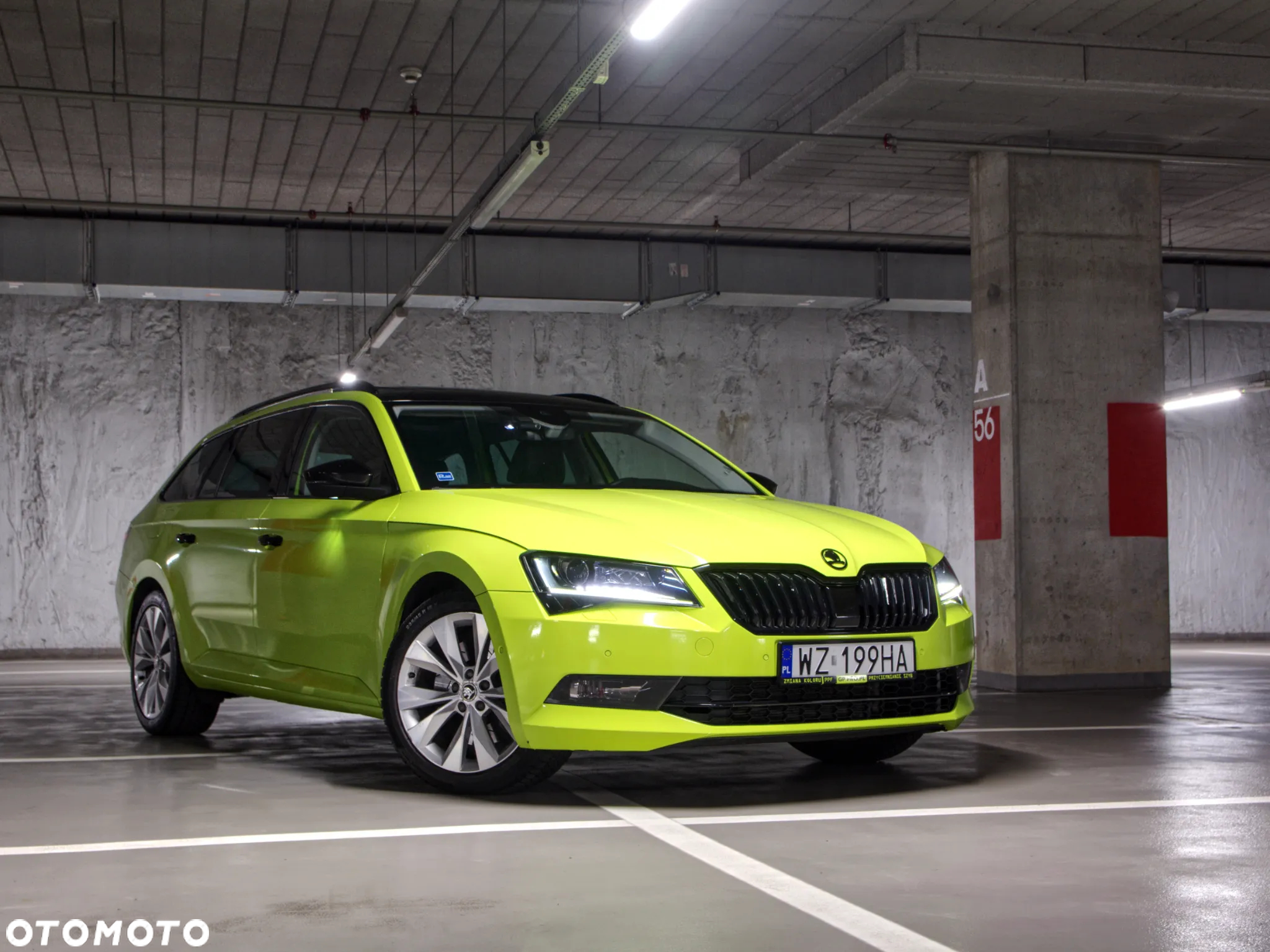 Skoda Superb 2.0 TSI 4x4 L&K DSG - 2