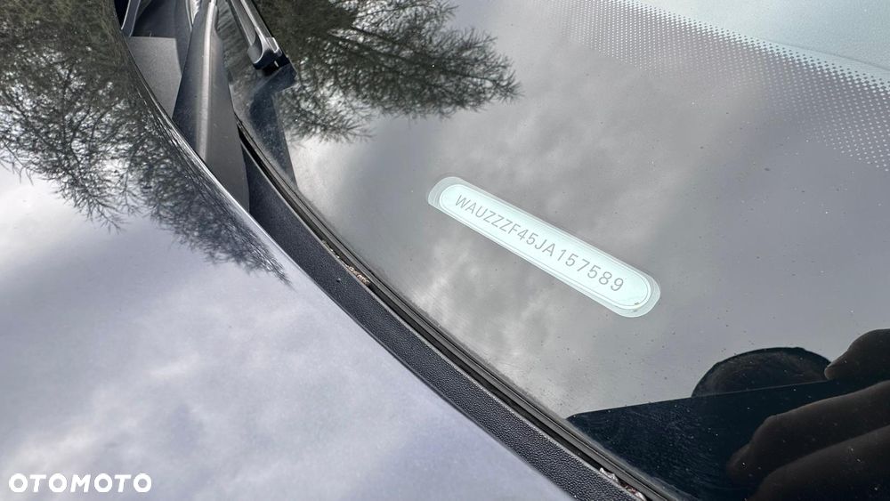 Audi A4 Avant 2.0 TDI S tronic - 17