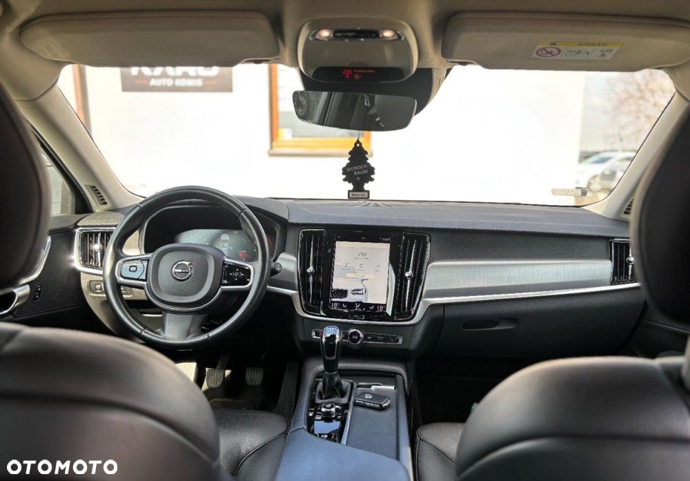 Volvo V90 - 21
