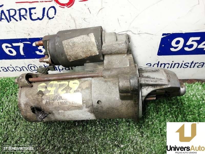 MOTOR ARRANQUE FORD FOCUS SEDAN 2000 - - 2