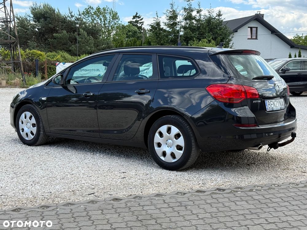Opel Astra 1.4 T Cosmo - 21
