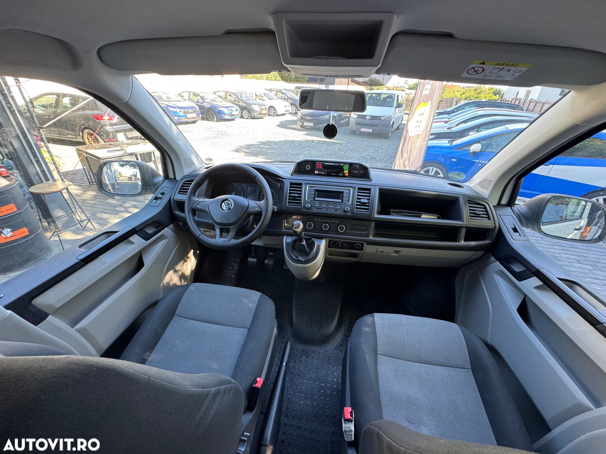 Volkswagen Transporter Multivan T6 2.0 TDI 75 kW KR Comfortline - 5