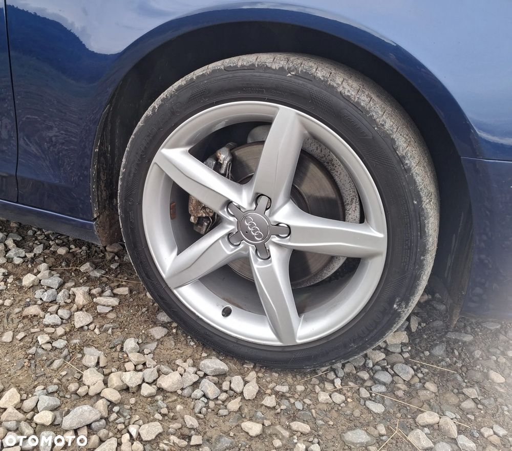 Audi A4 Avant 2.0 TDI DPF Ambition - 12