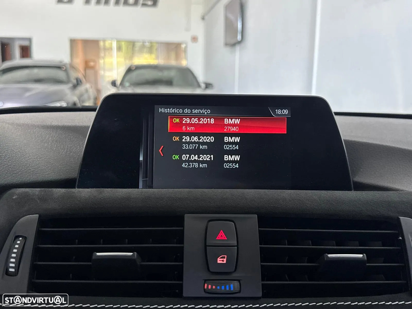 BMW 330 e iPerformance Pack M - 40