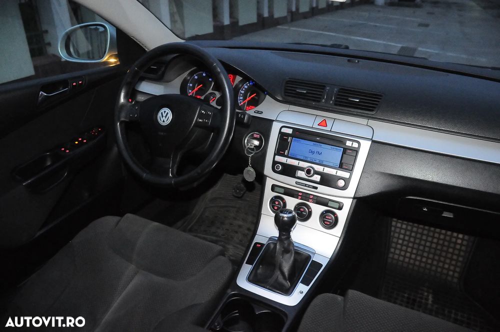 Volkswagen Passat - 6