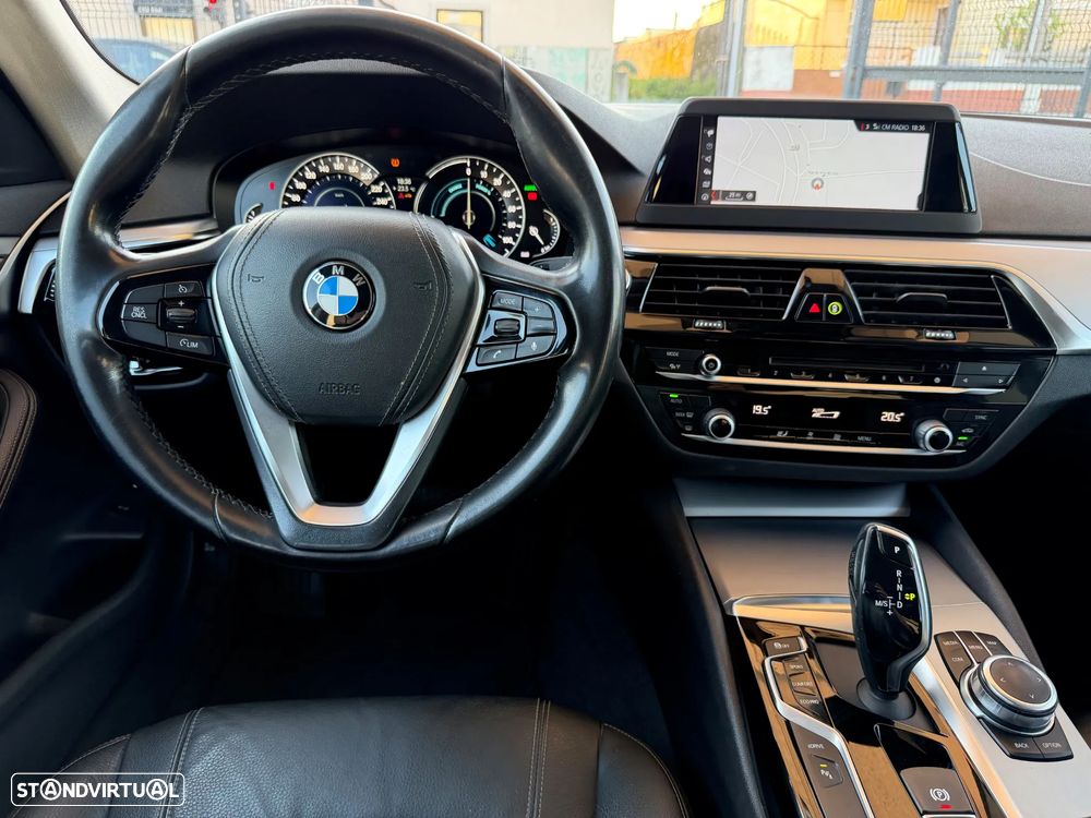 BMW 530 e iPerformance - 24