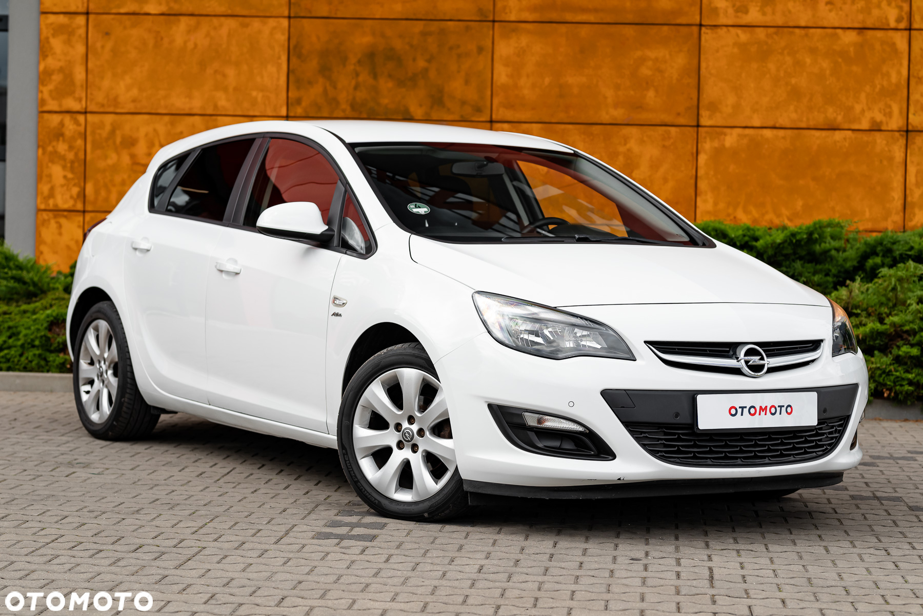 Opel Astra 1.4 Turbo Cosmo - 11