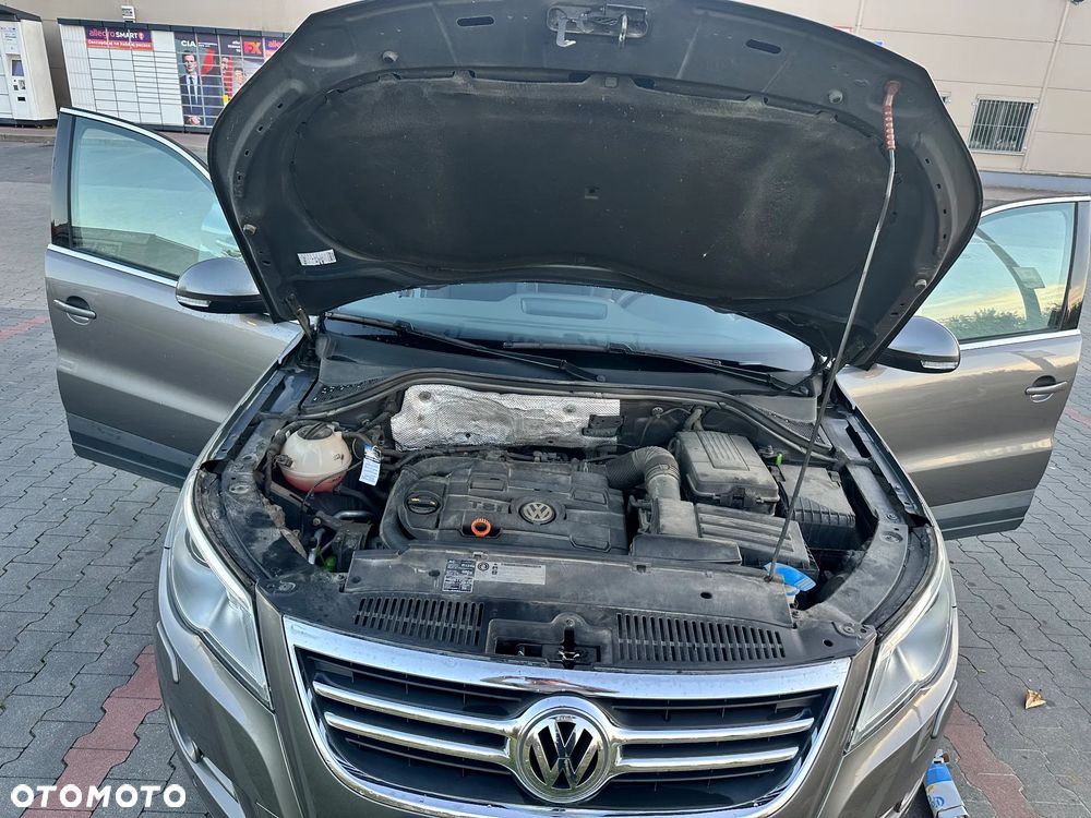 Volkswagen Tiguan - 27