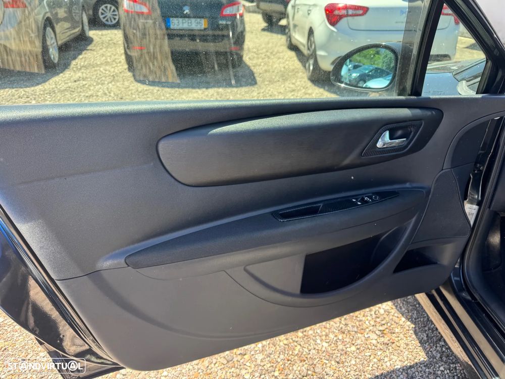 Citroën C4 1.6 HDi 110 VTR - 9