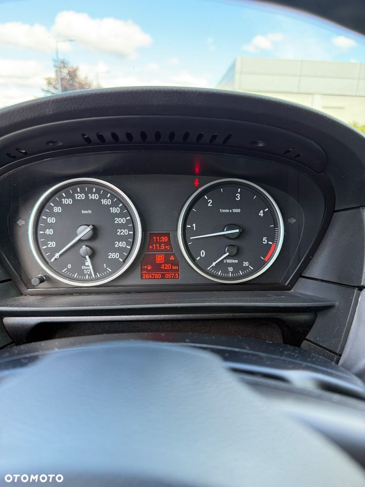 BMW Seria 5 - 12