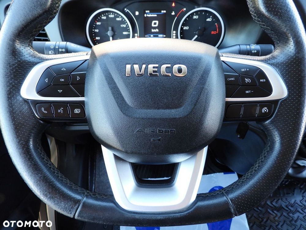 Iveco DAILY 50C17 PLANDEKA 10 PALET TEMPOMAT BLIŹNIACZE KOŁA KLIMATYZACJA  180KM - 31