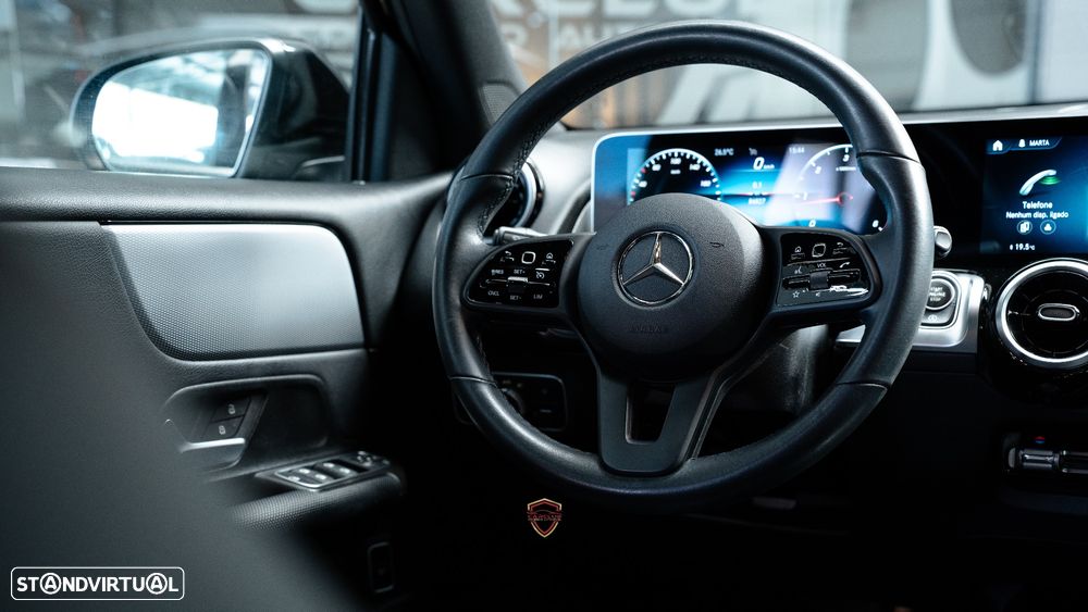 Mercedes-Benz GLB 180 d - 19