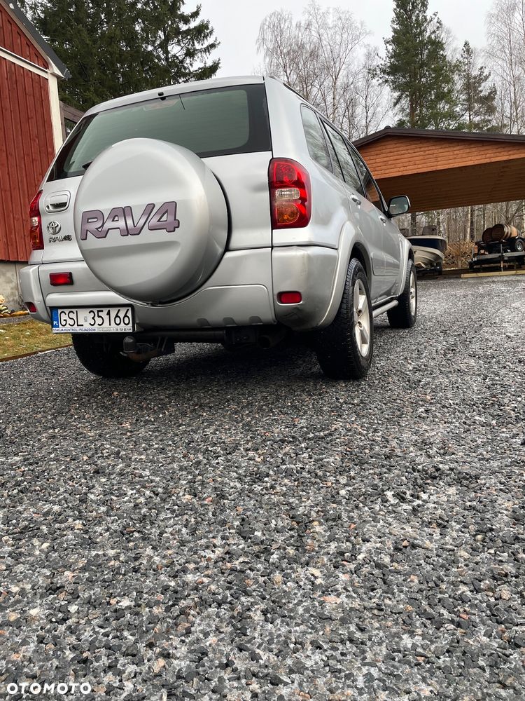 Toyota RAV4 2.0 VVT-i 4x4 - 14