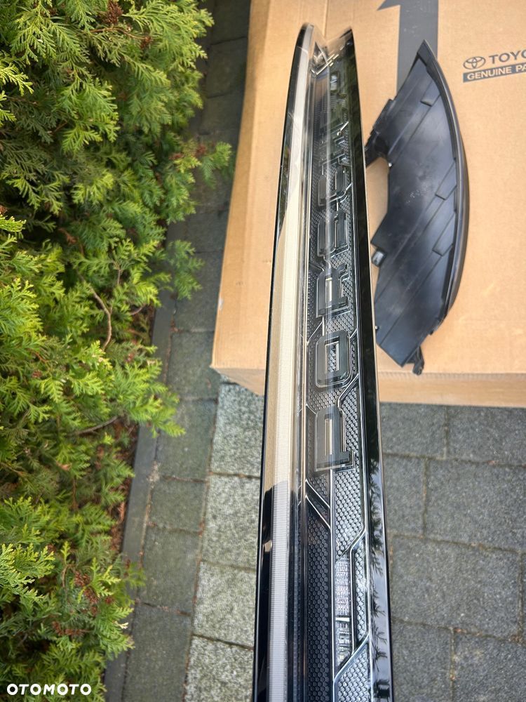 komplet lampa tył blenda prawa lewa porsche taycan exclusive black 9ja - 2