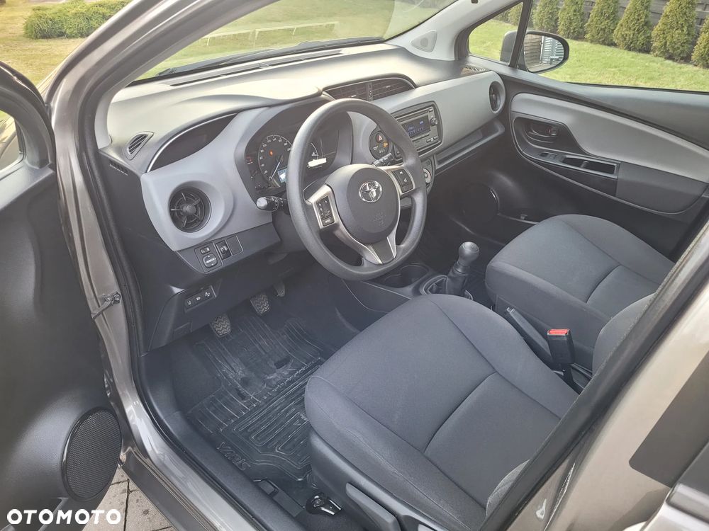 Toyota Yaris 1.0 Active - 5