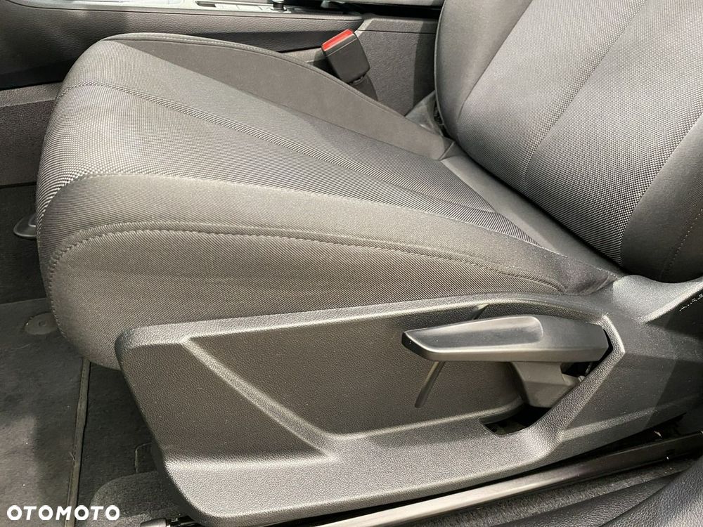 Audi Q3 - 18