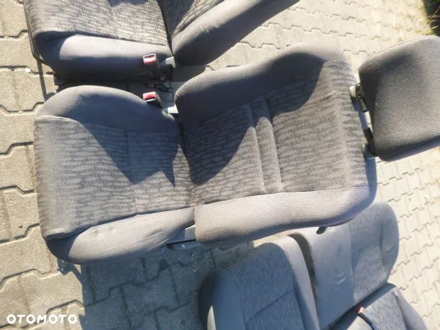 FOTEL FOTELE LEWY PRZÓD PRAWY PRZÓD + TYLNA KANAPA KOMPLET TOYOTA COROLLA E12 3D HB 01-07 - 12